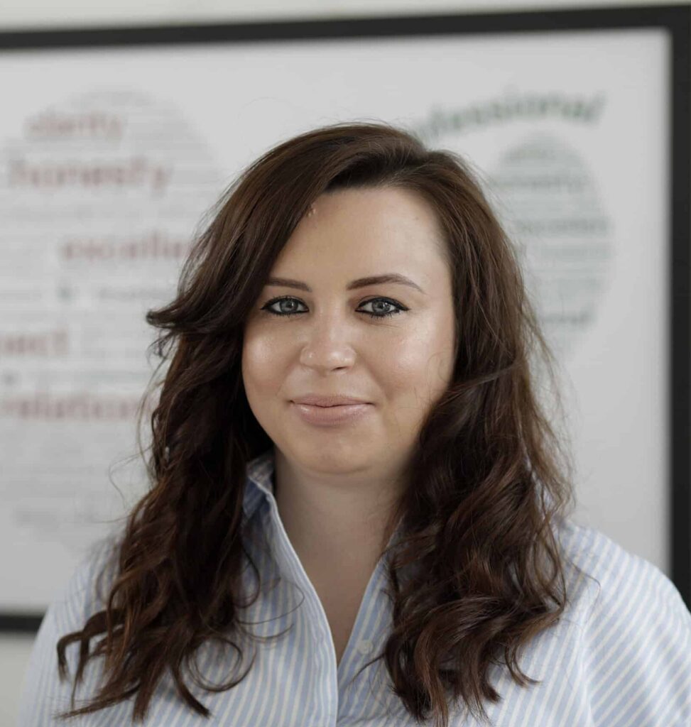 Kate Hillman - Cherry Professional